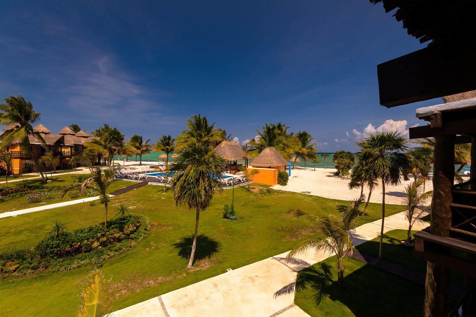 Pavoreal Beach Resort Tulum Exterior foto